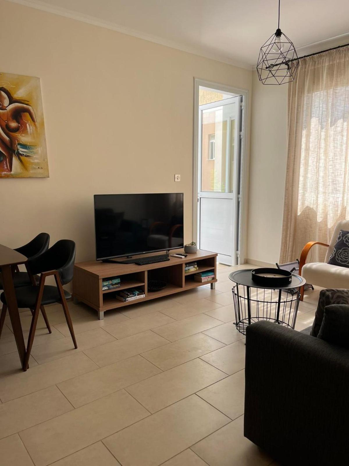 2 Bedroom Apartment, Zygos Centre Block D - By Imh Travel & Tours Paphos Eksteriør bilde