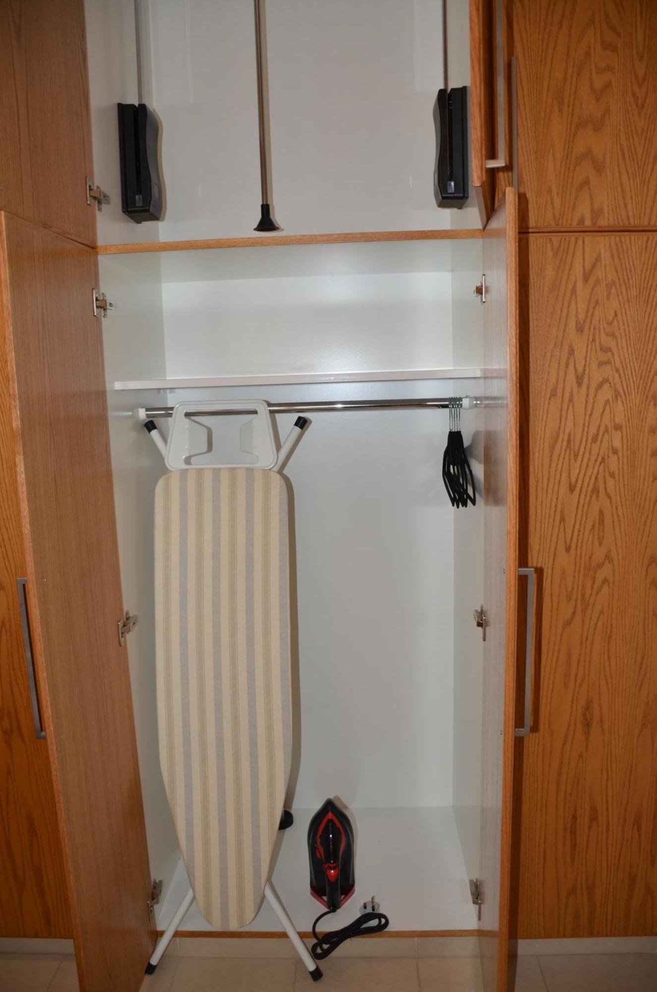 2 Bedroom Apartment, Zygos Centre Block D - By Imh Travel & Tours Paphos Eksteriør bilde
