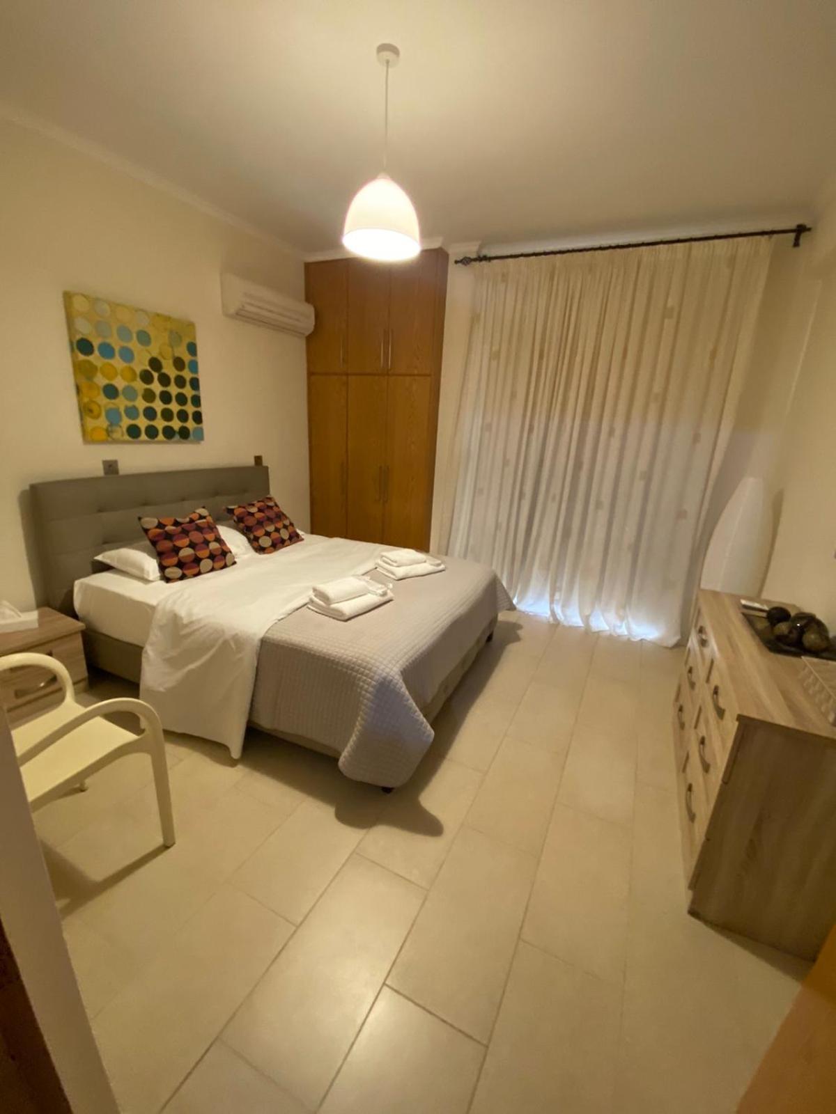 2 Bedroom Apartment, Zygos Centre Block D - By Imh Travel & Tours Paphos Eksteriør bilde